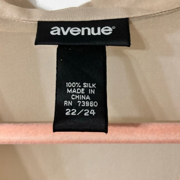 Avenue of omens 2 pc 100% silk top size 22-24 - Picture 7 of 11
